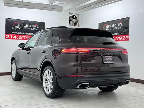2019 Porsche Cayenne S