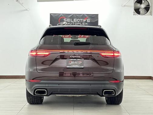 2019 Porsche Cayenne S