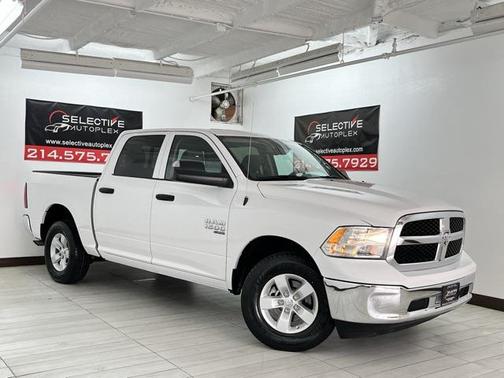 2023 RAM 1500 Classic SLT