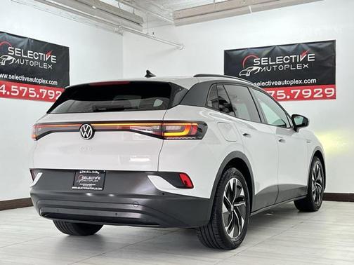 2021 Volkswagen ID.4 Pro