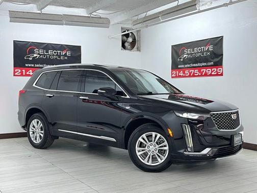 Stellar Black Metallic 2022 Cadillac XT6 Luxury AWD