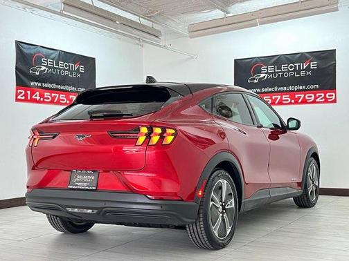 2021 Ford Mustang Mach-E Select