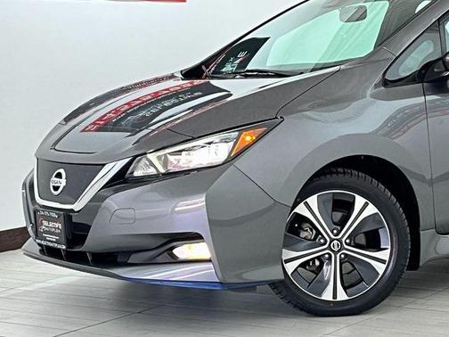 2021 Nissan Leaf SL PLUS 62 kWh