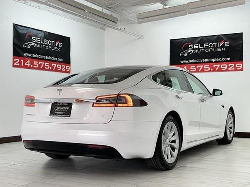 2017 Tesla Model S 75