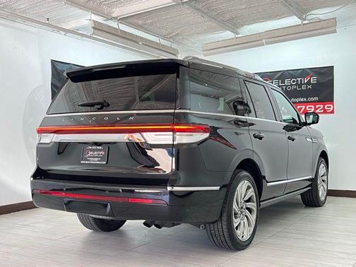 2024 Lincoln Navigator Reserve
