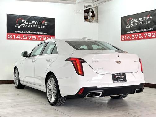 2023 Cadillac CT4 Premium Luxury