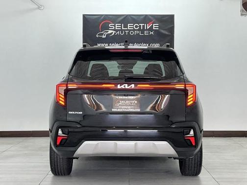 2024 Kia Seltos EX