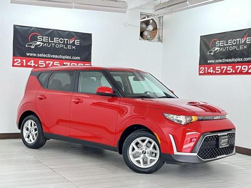 2023 Kia Soul LX