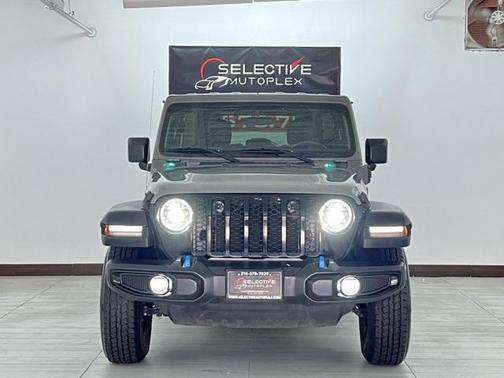 2023 Jeep Wrangler 4xe Base