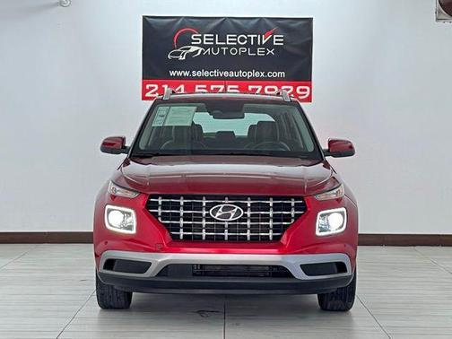 2024 Hyundai VENUE Limited