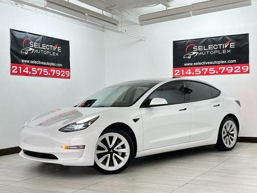 2022 Tesla Model 3 Long Range