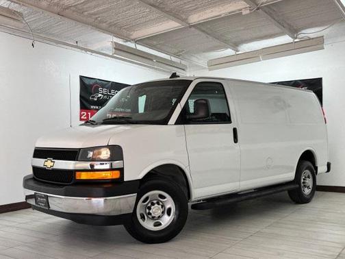 2022 Chevrolet Express 2500 RWD 2500 Regular Wheelbase WT