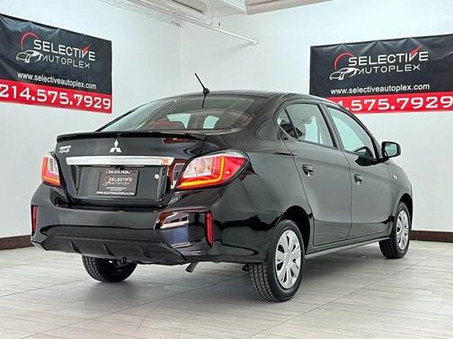 2024 Mitsubishi Mirage G4 ES