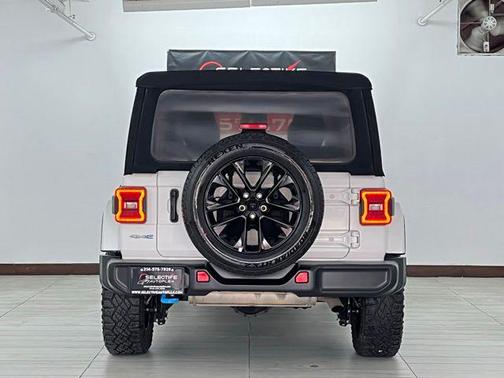 Bright White Clearcoat 2024 Jeep Wrangler 4xe Sahara