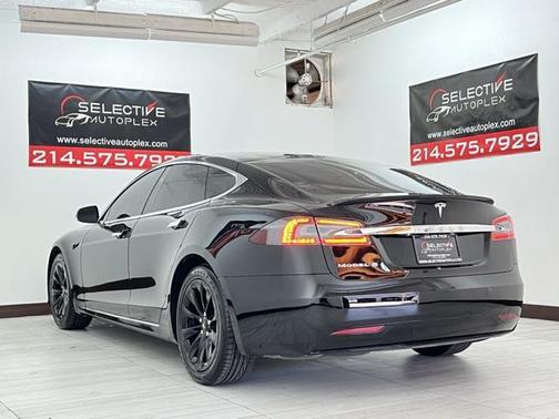 2018 Tesla Model S 75D