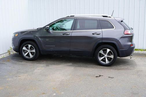 Granite Crystal Metallic Clearcoat 2020 Jeep Cherokee Limited