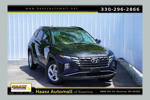 Black Pearl 2024 Hyundai TUCSON SEL