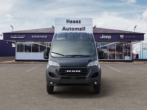 Black Clearcoat 2026 RAM ProMaster 2500 Tradesman