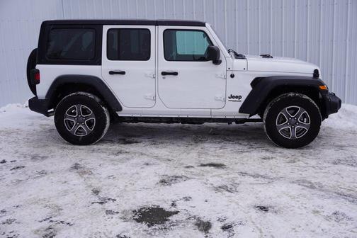 2022 Jeep Wrangler Unlimited Sport