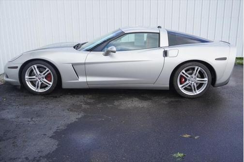 2005 Chevrolet Corvette Base