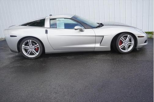 2005 Chevrolet Corvette Base