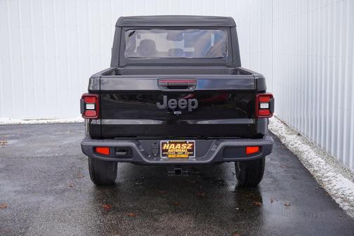 2026 Jeep Gladiator Sport S
