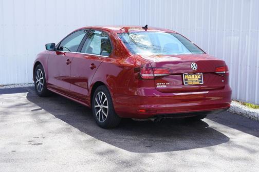 Cardinal Red Metallic 2017 Volkswagen Jetta 1.4T SE