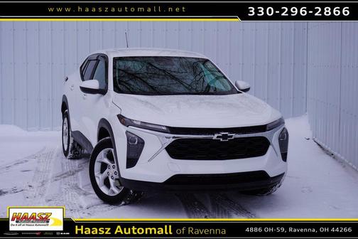 2025 Chevrolet Trax LS