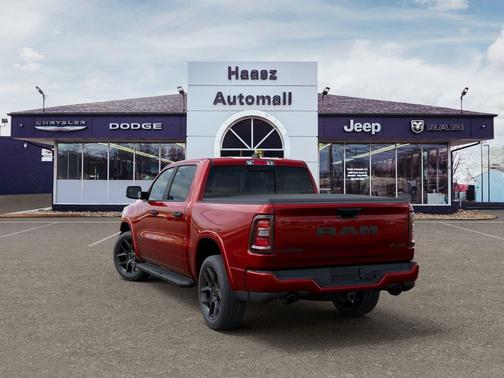 Molten Red Pearlcoat 2026 RAM 1500 Laramie