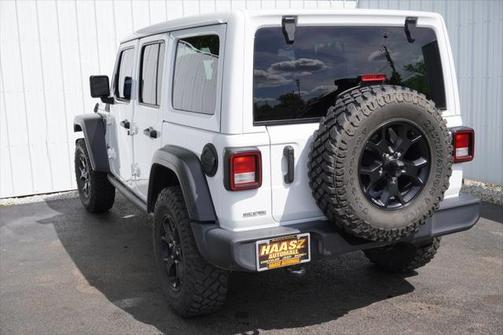 2021 Jeep Wrangler Willys