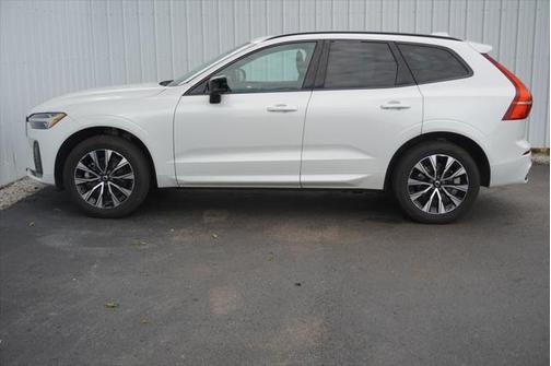 2024 Volvo XC60 B5 Core