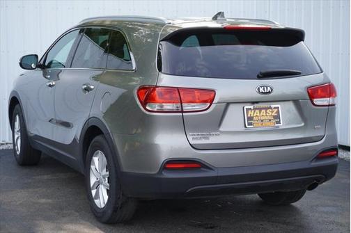 2018 Kia Sorento LX