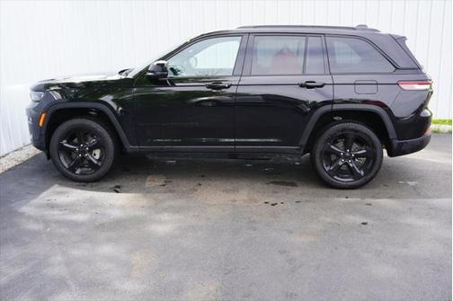 2025 Jeep Grand Cherokee Limited X