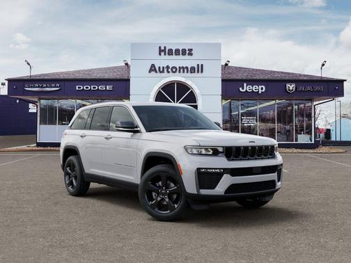 Bright White Clearcoat 2026 Jeep Grand Cherokee Limited