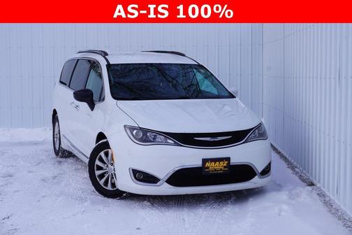 2018 Chrysler Pacifica Touring-L