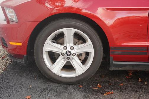 2010 Ford Mustang Base