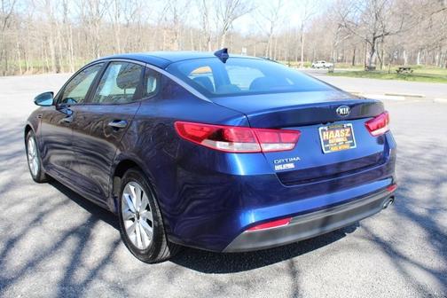 2017 Kia Optima LX