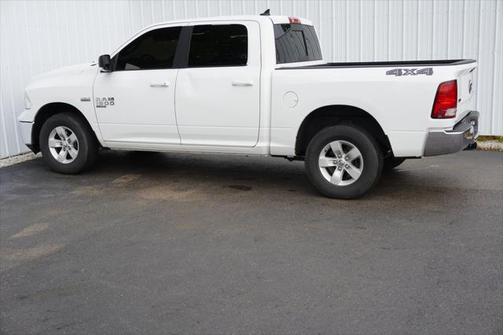 2019 RAM 1500 SLT