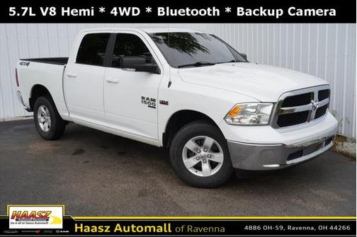 2019 RAM 1500 SLT
