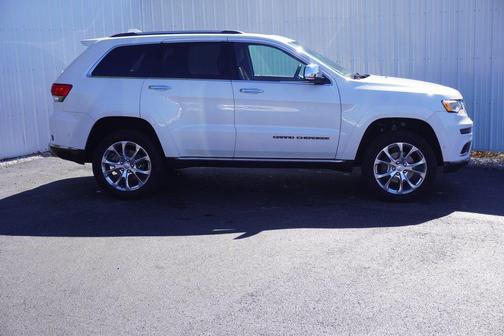 2020 Jeep Grand Cherokee Summit