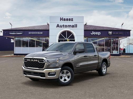 Granite Crystal Metallic Clearcoat 2026 RAM 1500 Big Horn/Lone Star