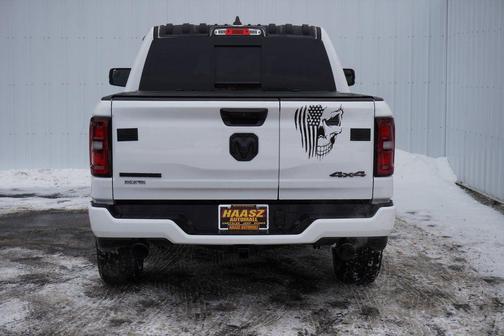 Bright White Clearcoat 2025 RAM 1500 Big Horn/Lone Star
