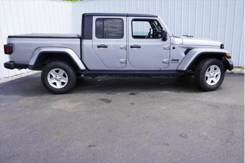 2021 Jeep Gladiator Sport S