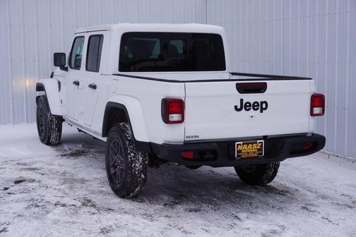 2026 Jeep Gladiator Sport S