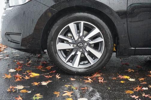 2023 Nissan Versa 1.6 SV