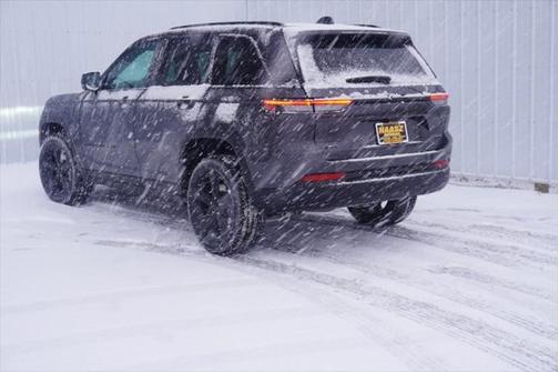 2025 Jeep Grand Cherokee Limited X