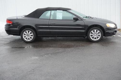 2005 Chrysler Sebring Base