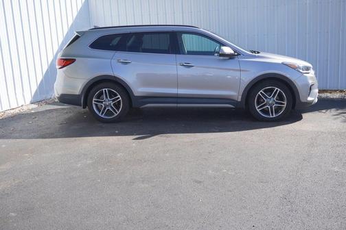 2017 Hyundai SANTA FE Limited Ultimate