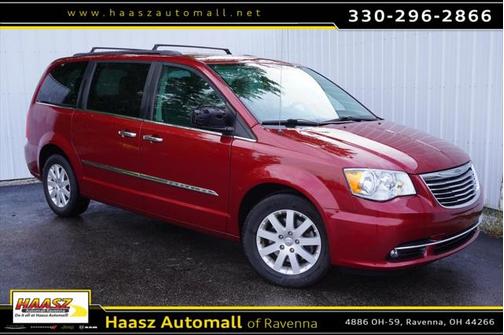 2015 Chrysler Town & Country Touring