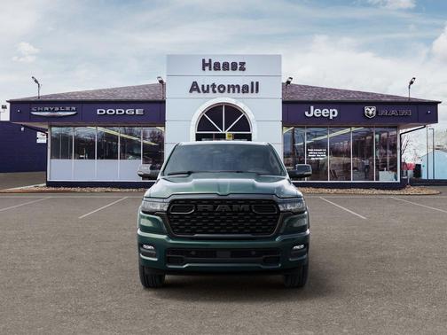 Serrano Green Metallic 2026 RAM 1500 Big Horn/Lone Star